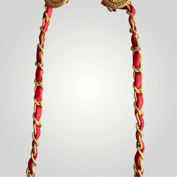 Chanel Red Belt Bag with Vintage Chain Bow Belt - Picture 14 of 17